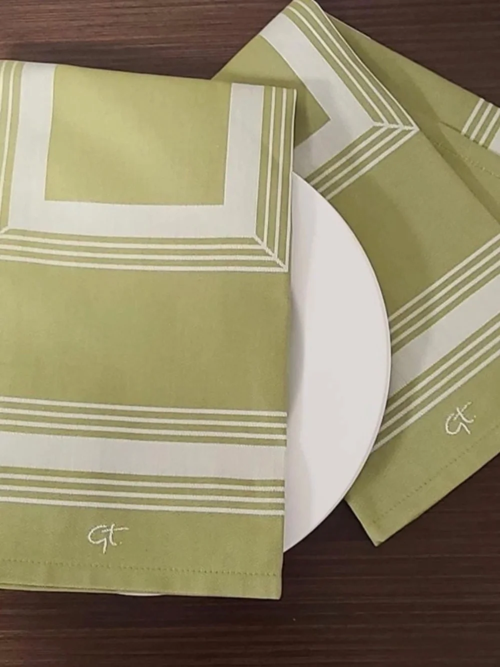 Garnier Thiebaut French Cotton Napkins Set Of 8 - 22” x 22” Value $258